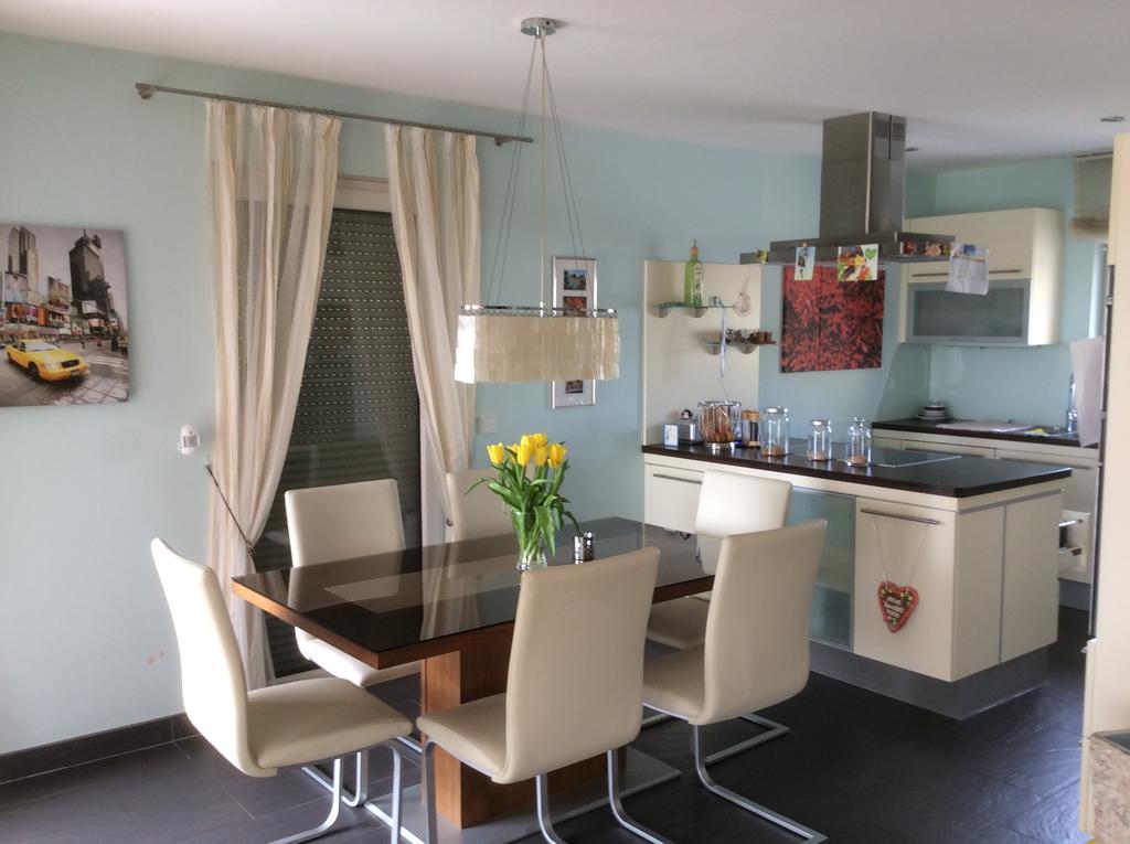 Lakeside Villa Фрауенкирхен Екстериор снимка